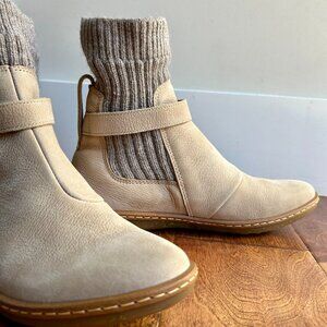 NEW El Naturalista Piedra Pleasant Coral